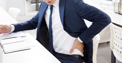 수술 후 통증이 지속되거나, 수술을 할 수 없는 환자에게 효과